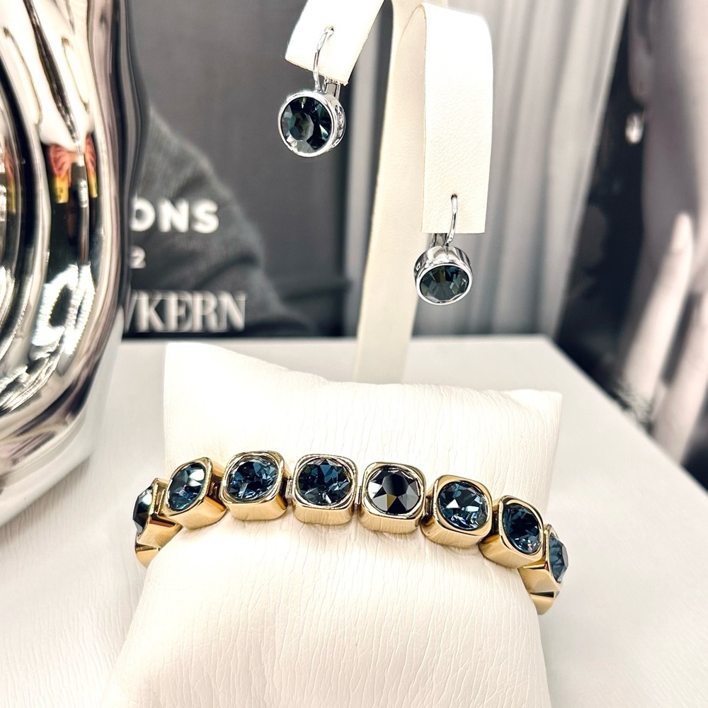 Denim Blue Crystal Bracelet, Gold Plated Chunky Dark Blue Tennis Bracelet - Picture 4 of 9